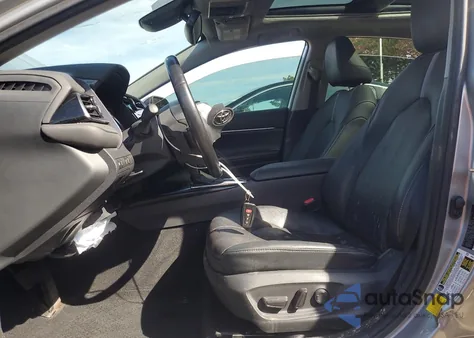 2020 Toyota Camry Xse z USA, uszkodzony, nr VIN 4T1K61AK8LU879575